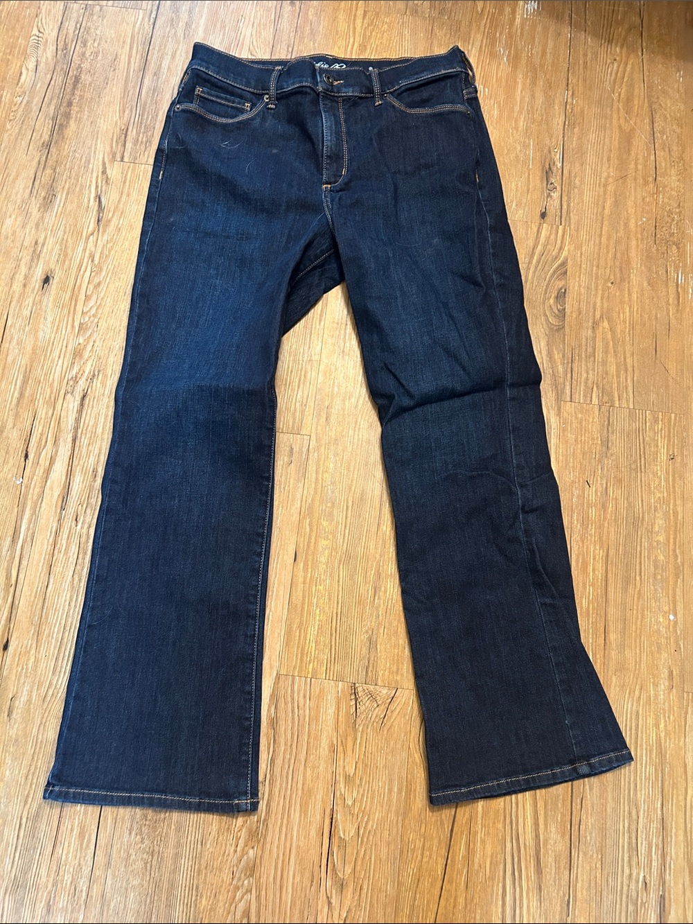 Eddie Bauer Women’s Jeans Size P10
